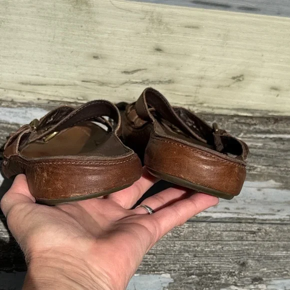 Ecco Women's Dark Brown Leather Sandals Slides size 8 39 distressed flip flops - Picture 9 of 14